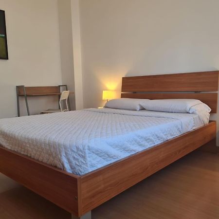 Harbour'S Way, Spacious And Cosy Apartment, With Ac Olhão Eksteriør billede
